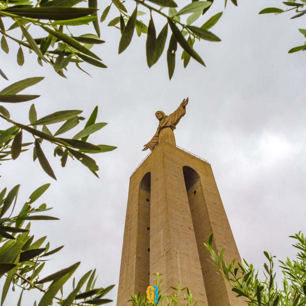 Portugal, Lisbon, Santuario de Cristo Rei