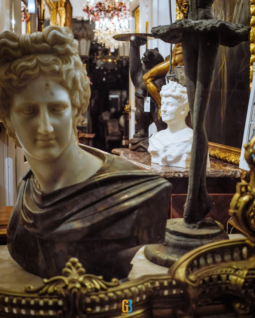 Ladies, Lisbon, Portugal